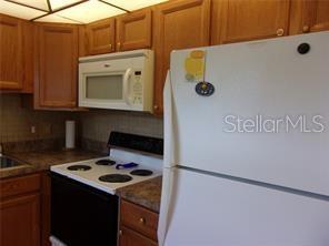 Building Photo - 1811 Bedford Ln