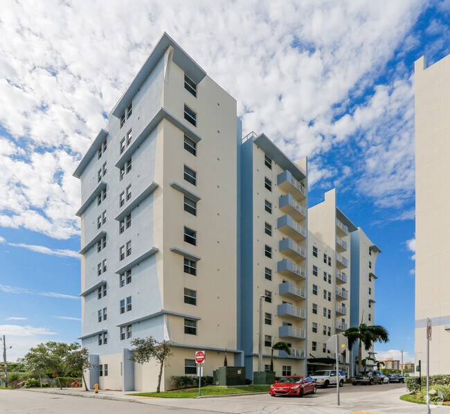 Village Allapattah 2370 NW 17th Ave Miami FL 33142 Apartment Finder