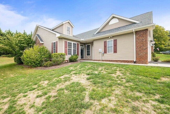 Building Photo - 4081 Forest Oaks Ln
