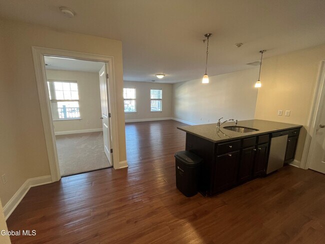 Building Photo - 74 Weibel Ave