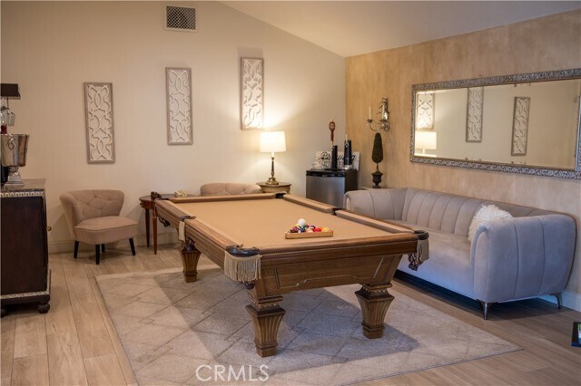 Building Photo - 10071 Highcliff Dr