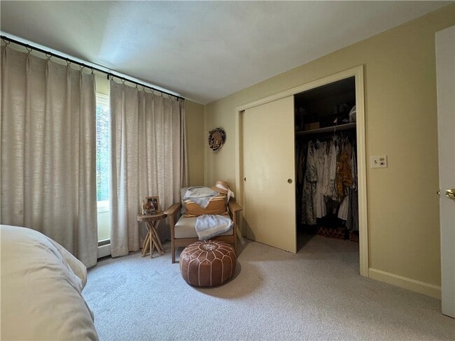 Building Photo - 15 Bliss Mine Rd