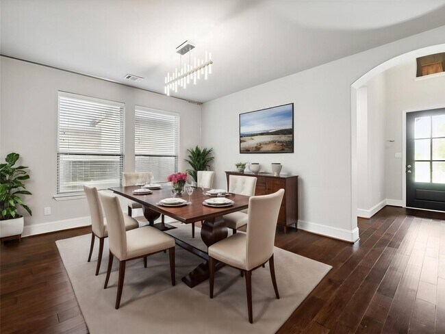 Building Photo - 1010 Bat Hawk Ct