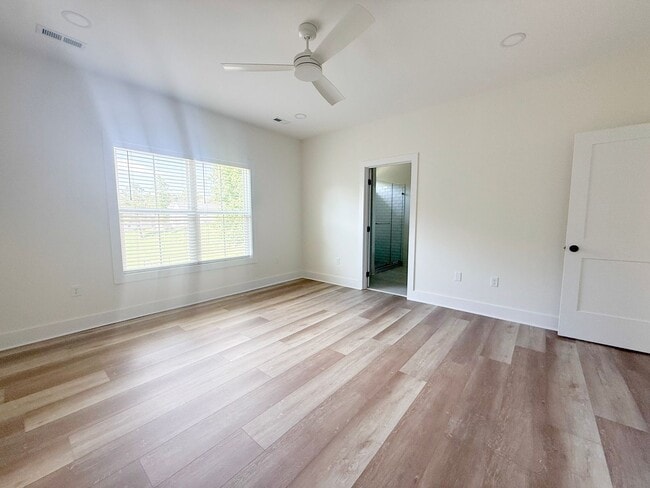 Building Photo - Luxury 3-Bedroom Home with Office, 2-Car Garage & Maintenance-Free Living