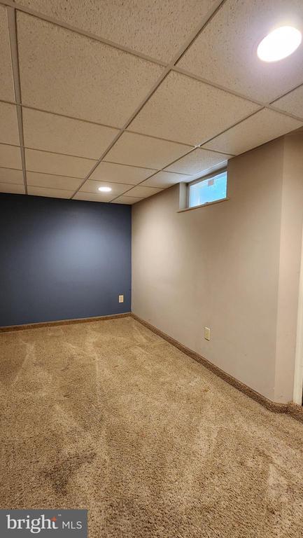 Building Photo - 228 Market Pl