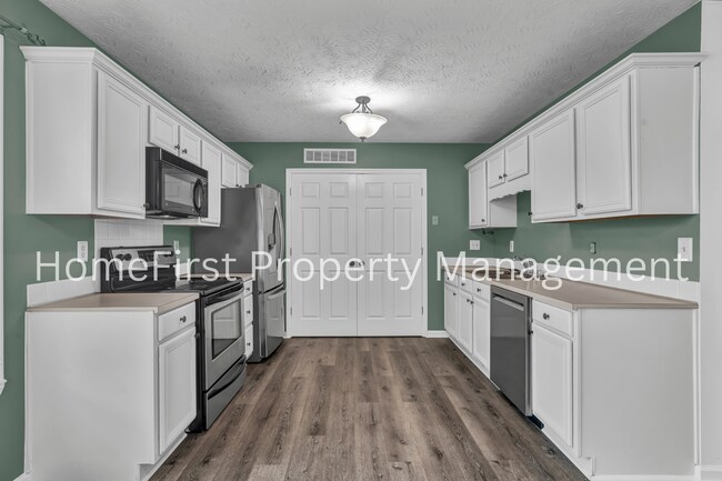 Building Photo - 1201 Red Stone Dr