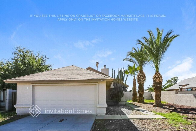 Building Photo - 8917 W Indianola Ave