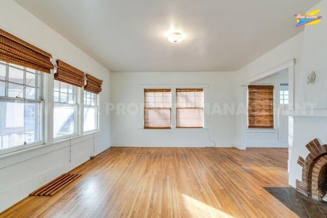 Building Photo - 339 N Holyoke Pl