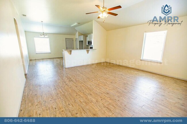 Building Photo - 1406 Kingston St