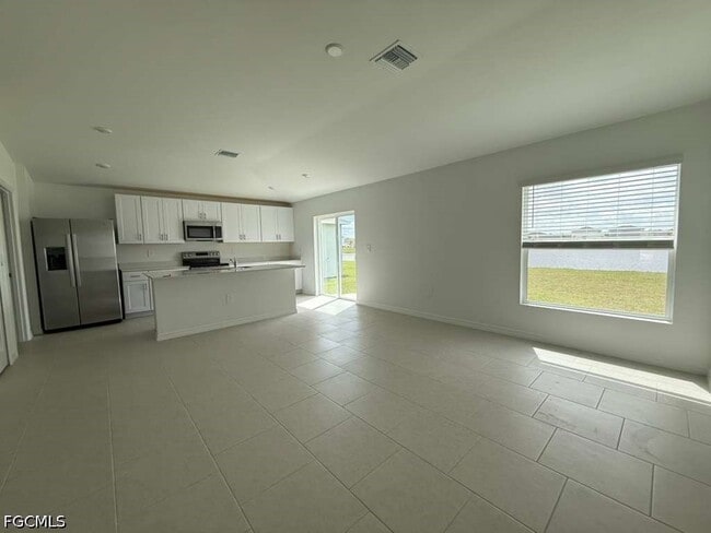 Building Photo - 11918 Savanna Lks Blvd