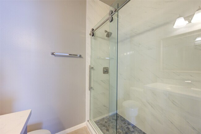 Building Photo - 3050 Holly Hall St