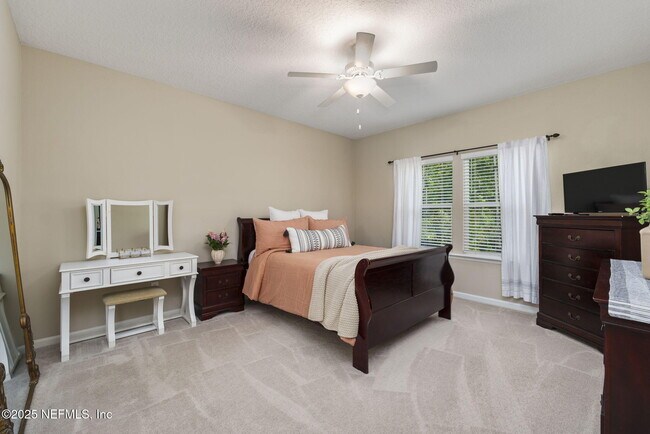 Building Photo - 9686 Lovage Ln