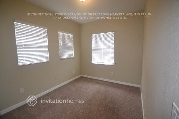 Building Photo - 6064 NW 118th Dr