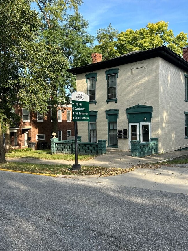 Building Photo - 1214 Columbia St