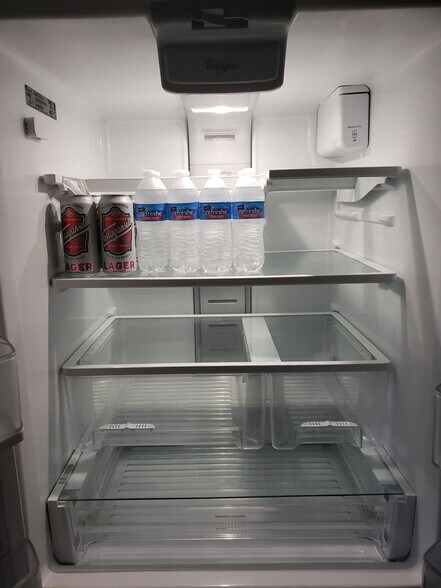 Building Photo - 21 Case Ave