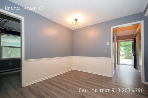 Building Photo - 2116 E 144th St