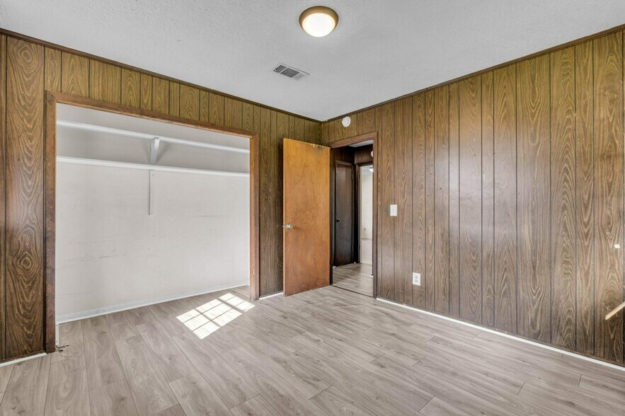 Building Photo - 128 Wyman Dr