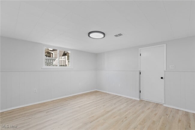 Building Photo - 23938 Delmere Dr