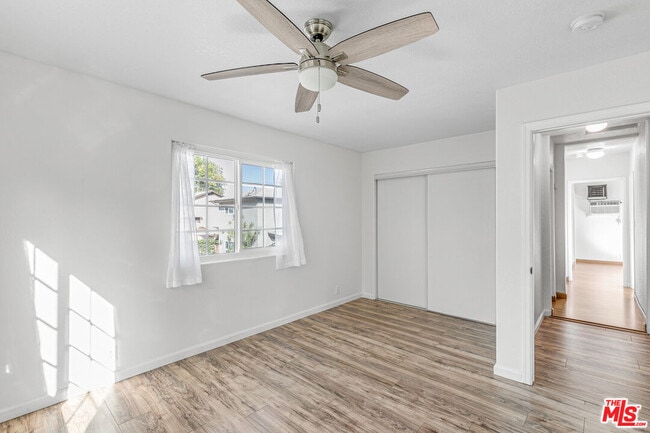 Building Photo - 4537 College View Ave