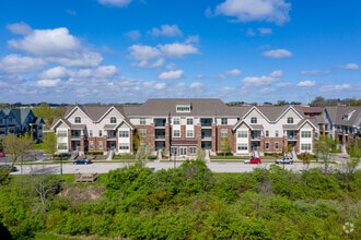 Building Photo - City Center at Deer Creek