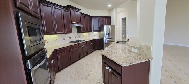 Building Photo - 2521 Scarlett Trace Ln