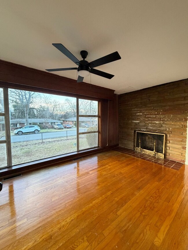 Building Photo - 1708 Arlington Ave