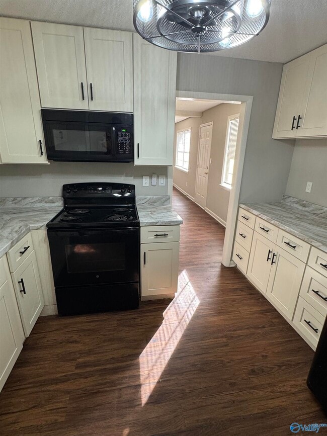 Building Photo - 3213 Clifford Rd NW