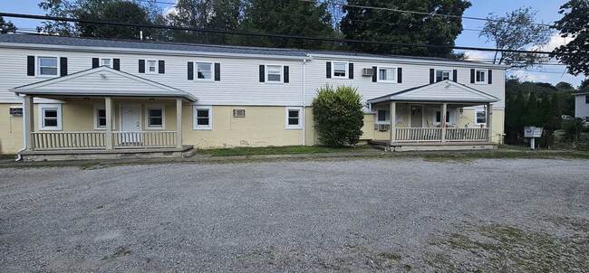 Building Photo - 1027 Cochran Mill Rd