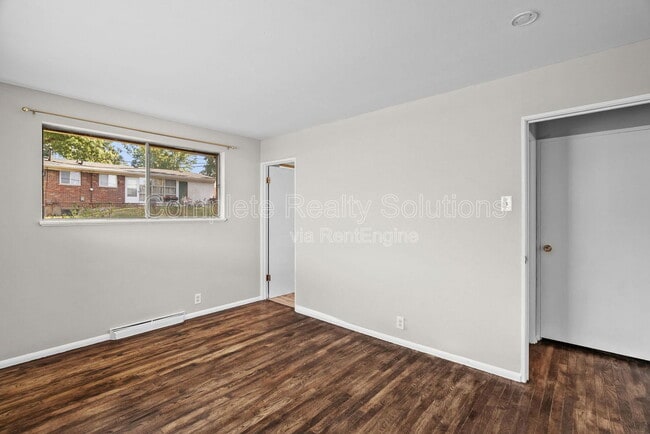 Building Photo - 10344 Viscount Dr