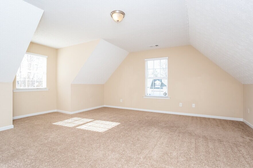 Building Photo - 218 Prescott Ct