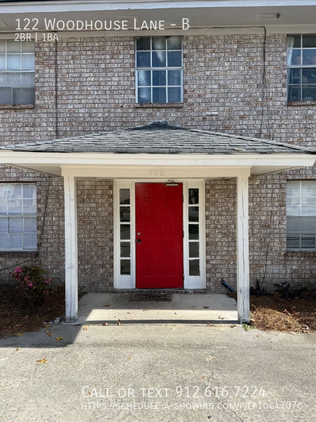 Building Photo - 122 Woodhouse Ln
