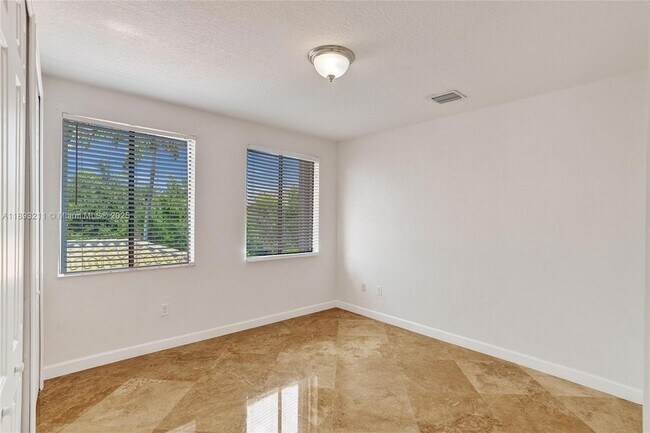 Building Photo - 7722 SW 188th Terrace