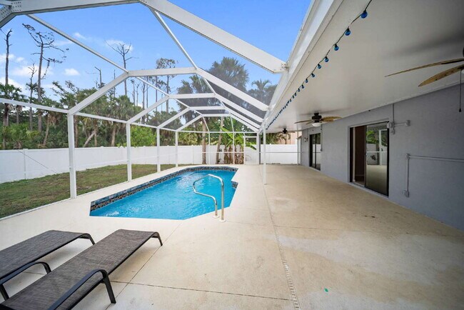 Building Photo - Heated Pool. Premium Upgrades. Fully Renov...