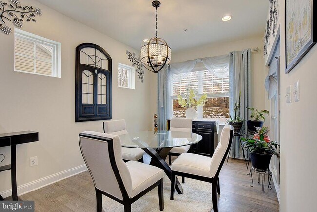 Building Photo - 11263 Penzance Ln