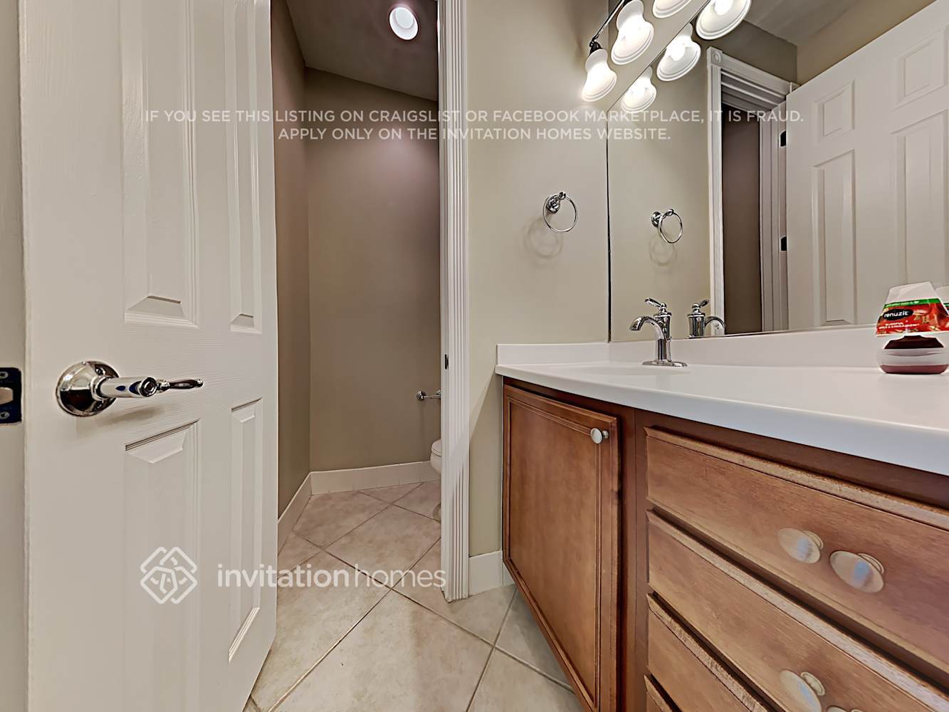 Building Photo - 1212 Dakota Dr