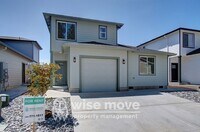 Building Photo - Garrison Square 3 bedroom- Brand New!