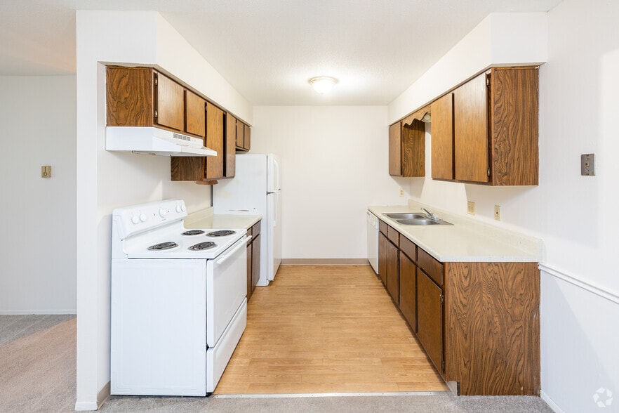 Primary Photo - Park Terrace Apartments