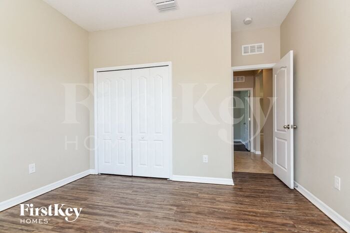 Building Photo - 410 Blakely Ct