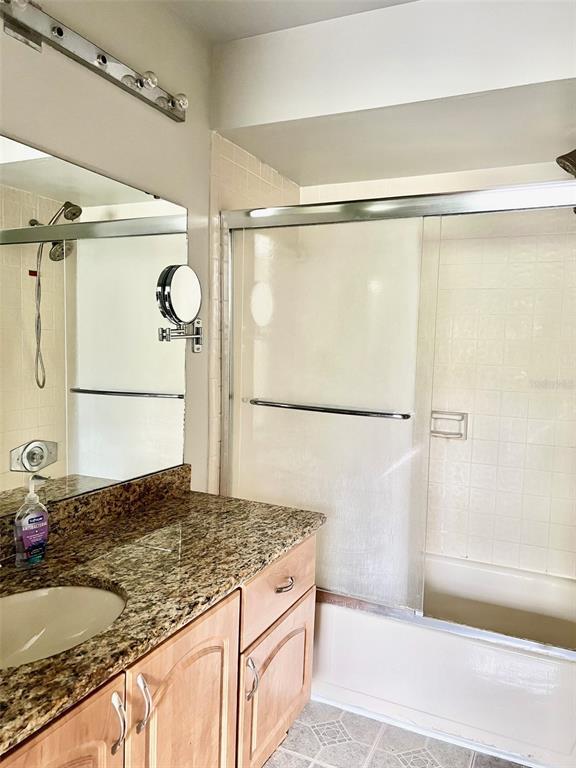 Building Photo - 3704 Southpointe Dr