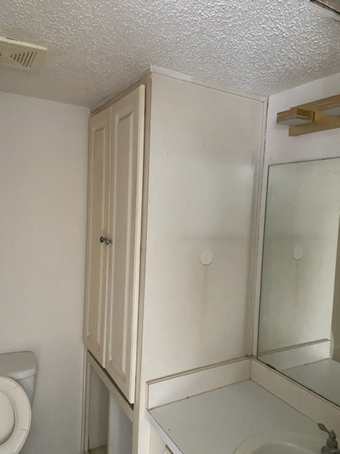 Building Photo - 125 Water Front Way