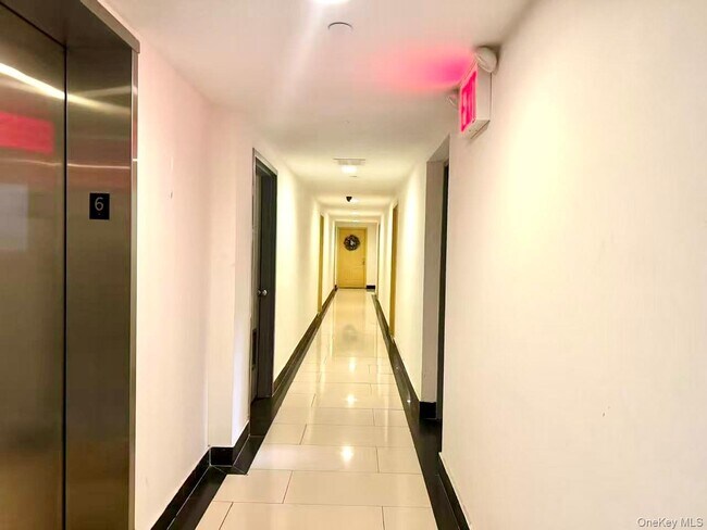 Building Photo - 71-66 Parsons Blvd