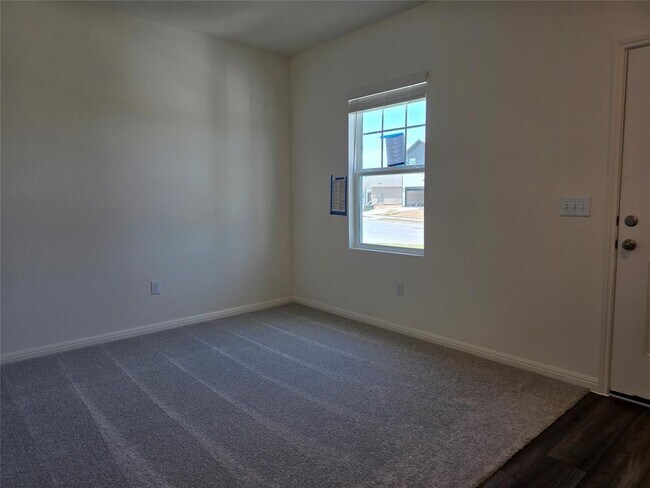 Building Photo - 109 Elijah St