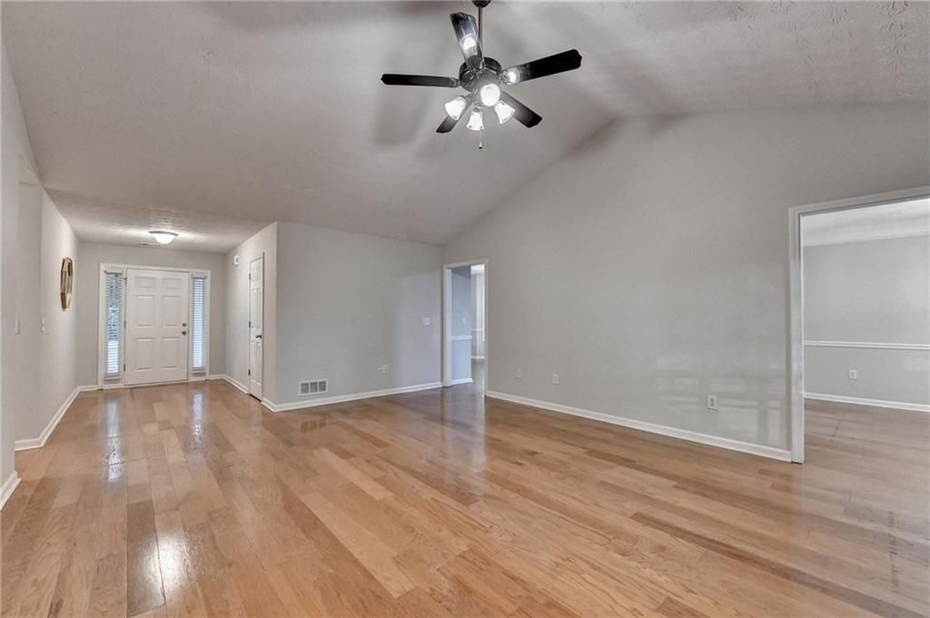 Building Photo - 310 Andrew Ridge Dr