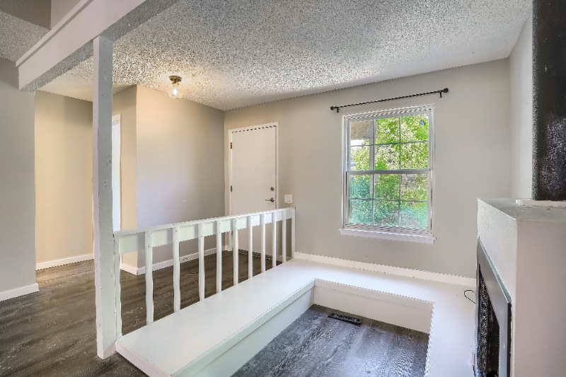 Building Photo - 13204 E Linvale Pl