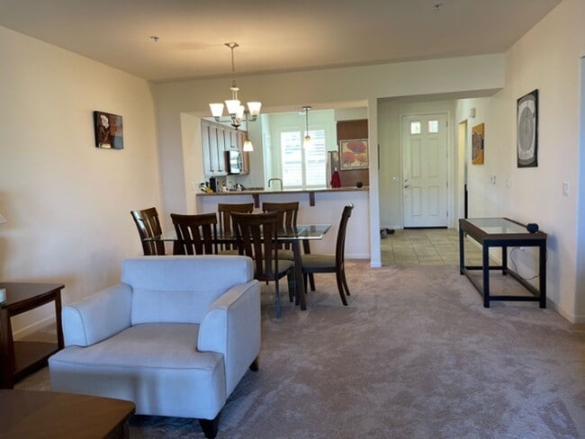 Building Photo - Gorgeous like new Premier condo in S. Kihei
