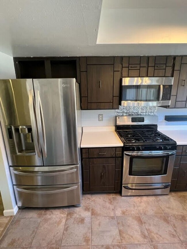 Building Photo - 55+ Gated Adult Community