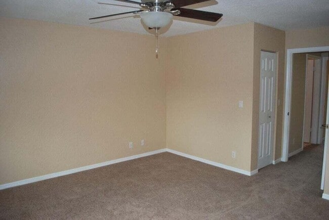 Building Photo - 23344 Sunview Way
