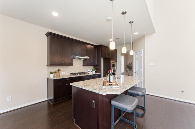 Building Photo - 955 Smokethorn Trl