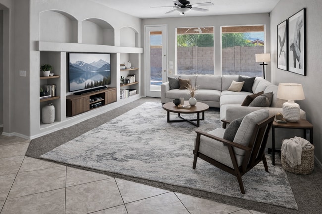 Building Photo - Single-level 4 bed, 2 bath home with tandem 3-car garage and RV gate.