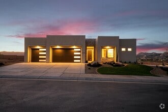 Building Photo - 1234 Firepit Knoll Dr